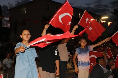 "Tutak'ta 15 Temmuz Demokrasi Nöbeti Devam Ediyor" Nöbetimizden kareler...